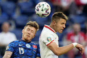 Словаки взяли верх над сборной Польши в матче чемпионата Европы по футболу