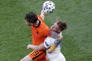 Чехи обыграли сборную Нидерландов в 1/8 финала футбольного Евро