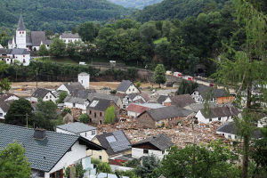 Число погибших при наводнении в Германии увеличилось до 42
