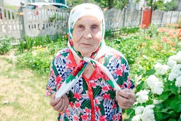 Что жительница деревни Новодевятковичи Слонимского района Нина Федоровна Кулина помнит о сожжении в декабре 1942 года деревни Окуниново