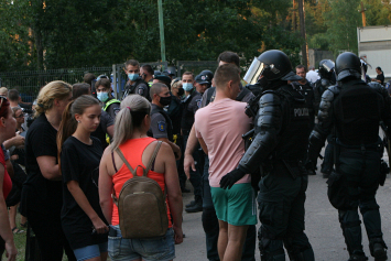 Политика Литвы в отношении мигрантов готова взорвать общество: протестуют как беженцы, так и местные жители
