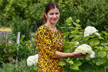 Оксана Мельникова из Столбцовского района нашла себя в профессии, добилась уважения в коллективе и создала крепкую семью