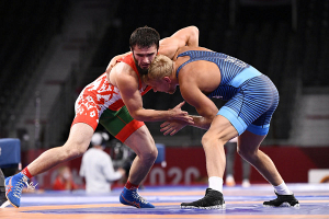 Кадимагомедов – в полуфинале олимпийского турнира по вольной борьбе