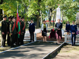 В Минском районе прошел траурный митинг по перезахоронению останков воинов, погибших во время Великой Отечественной войны возле деревни Тарасово