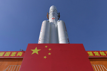 Китай провел испытания монолитного твердотопливного ракетного двигателя