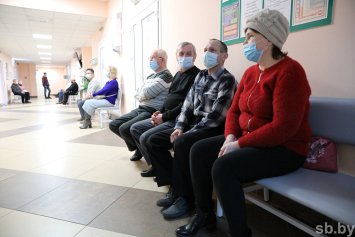  «Поток пациентов обычный»: медики Витебской области нашли ресурсы, чтобы не обделять вниманием людей с иными заболеваниями