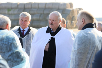 Образец для Беларуси. Президент посетил передовое хозяйство в Оршанском районе, где слились наука и практика