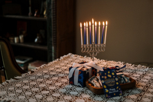 28 ноября в еврейских общинах Беларуси начнется праздник света и чуда — Ханука