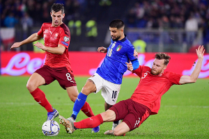 Итальянцы и швейцарцы сыграли вничью в квалификации ЧМ по футболу