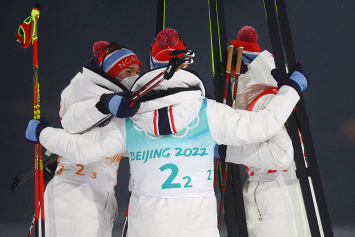 Сборная Норвегии выиграла командные соревнования в лыжном двоеборье на ОИ