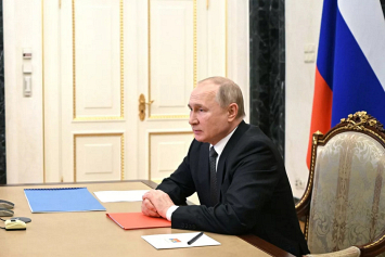 Путин сообщил, что сегодня решит вопрос о признании ДНР и ЛНР