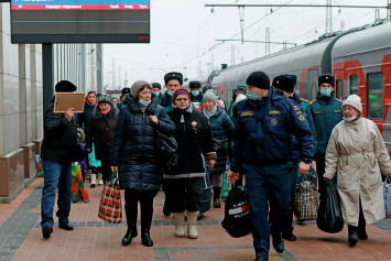 Более 95 тысяч беженцев из Донбасса пересекли российскую границу 