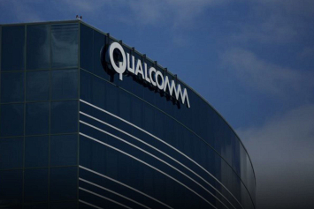 Qualcomm приостановила продажи в России