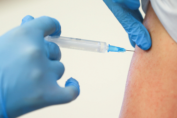 Более 5,77 млн белорусов прошли полный курс вакцинации против COVID-19