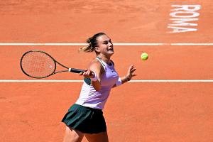 Соболенко вышла в четвертьфинал турнира в Риме