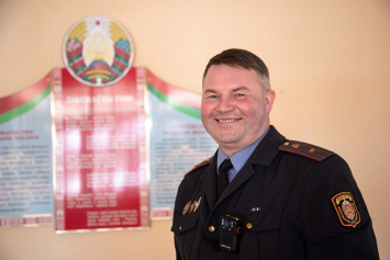 Знакомьтесь: Александр Новиков — лучший участковый инспектор милиции Могилевской области