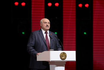 «Вы сапраўдныя нашчадкі пераможцаў». Выступление Лукашенко на собрании ко Дню Независимости Беларуси