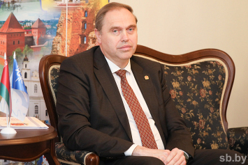 Губернатор Гродненской области: три четверти бюджета направлены на социальную поддержку
