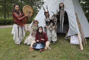В Березинском заповеднике – второй день фестиваля славянской мифологии "Шлях Цмока" 