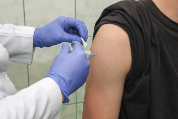 Более 6,5 млн белорусов прошли полный курс вакцинации против коронавируса
