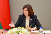 Ключевой эффект — импортозамещение: Кочанова провела встречу с представителями легпрома