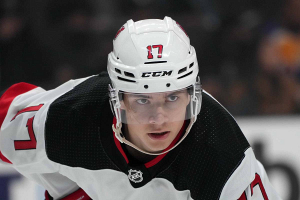 «Нью-Джерси» Егора Шаранговича одержал десятую победу подряд в регулярном чемпионате НХЛ
