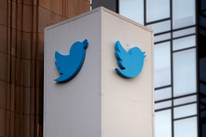 Twitter планирует смягчить запрет о политической рекламе в соцсети