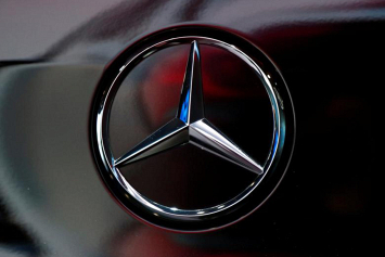 Новый электрический Mercedes EQG 2024 года вышел на тесты