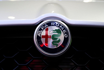 Alfa Romeo обновила "заряженные" Giulia и Stelvio Quadrifoglio