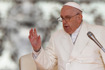 В Ватикане заявили, что Папа Римский в Венгрии затронет тему урегулирования в Украине