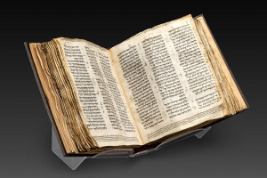 Старейшая Библия на иврите была продана на торгах более чем за $ 38 млн
