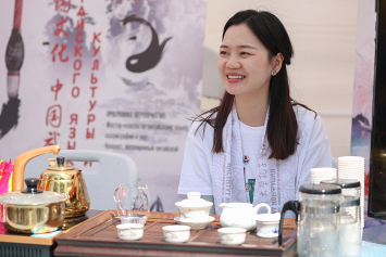 Фоторепортаж. В Минске проходит мероприятие «Чай для гармонии и мира», посвященное китайской культуре
