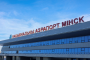 Лукашенко поздравил работников Национального аэропорта Минск с его 40-летием