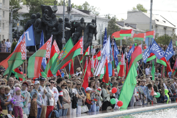 Фотофакт. Беларусь с размахом отпраздновала День Независимости