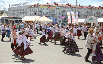 Участники "Славянского базара" из Шарковщины: в таких фестивалях – душа белорусского народа