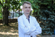 Поспорил и стал блогером: как молодому врачу из Марьиной Горки помогает ТikТок 