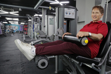 Витебчанка Любовь Кухаренко в 79 лет преподает в медколледже и остается физически активной