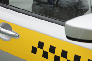 В Минске по горячим следам задержан мужчина, который с ножом напал на таксиста 