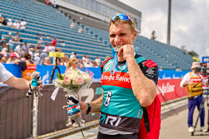 Смольский выиграл спринт на первом этапе Кубка Содружества по биатлону в Сочи