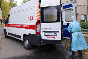 В результате обстрела Горловки убит местный житель, два человека ранены