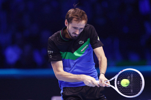 Даниил Медведев стал первым полуфиналистом Итогового турнира Ассоциации теннисистов-профессионалов