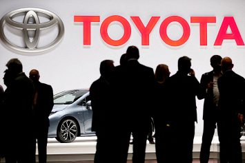 Toyota запатентовала симуляцию механической коробки с 14 ступенями