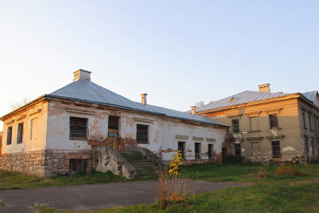 Дворец в барановичской деревне Полонечка заслуживает продолжения реставрации