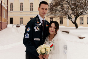 «Расстояние любви не помеха». Анна и Никита Филипченко познакомились в студотряде, а недавно – поженились