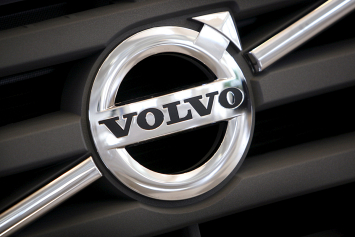 Volvo выпустит электрический седан ES90