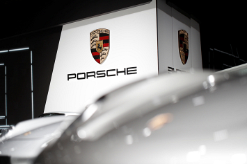 Porsche Taycan улучшил собственное время круга на Нюрбургринге