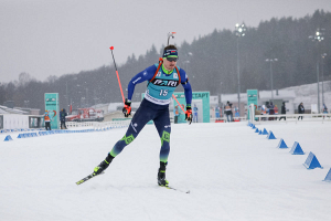 Лазовский стал победителем индивидуальной гонки на этапе Кубка России по биатлону в Ижевске