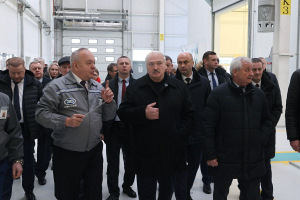 Чем порадовали Лукашенко на заводе «БЕЛДЖИ» и когда в Беларуси появится серийное производство электромобилей