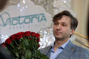 В белорусском лакшери-отеле итальянец прожил три года и не собирается уезжать