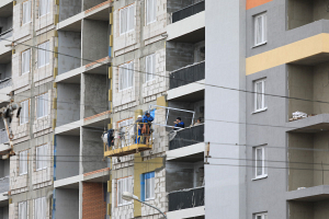 В Беларуси в этом году планируют построить более 5 тысяч квартир для многодетных семей